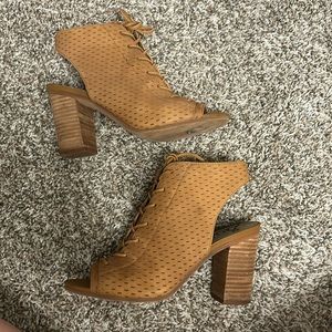 Sam Edelman Ennette Heels